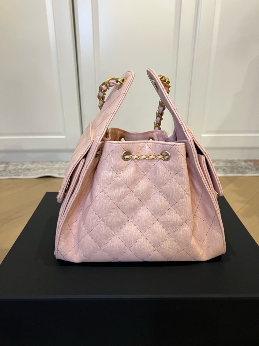 Chanel 25 Small Light Pink, Quilted Caviar with Gold Hardware - Picture 4 of 12
